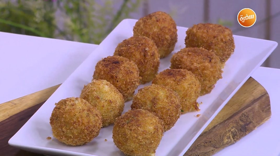 كرات البطاطس المقلية