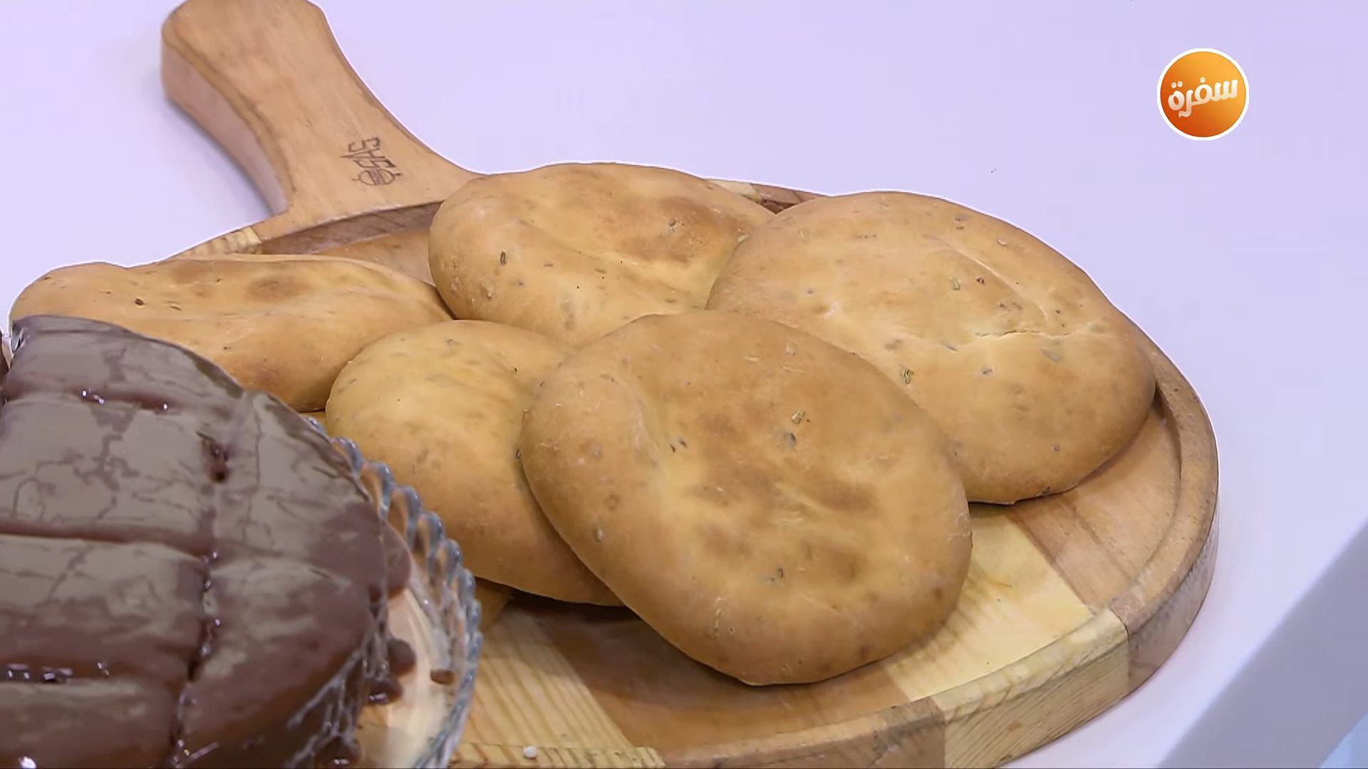 قرص طرية بالشمر