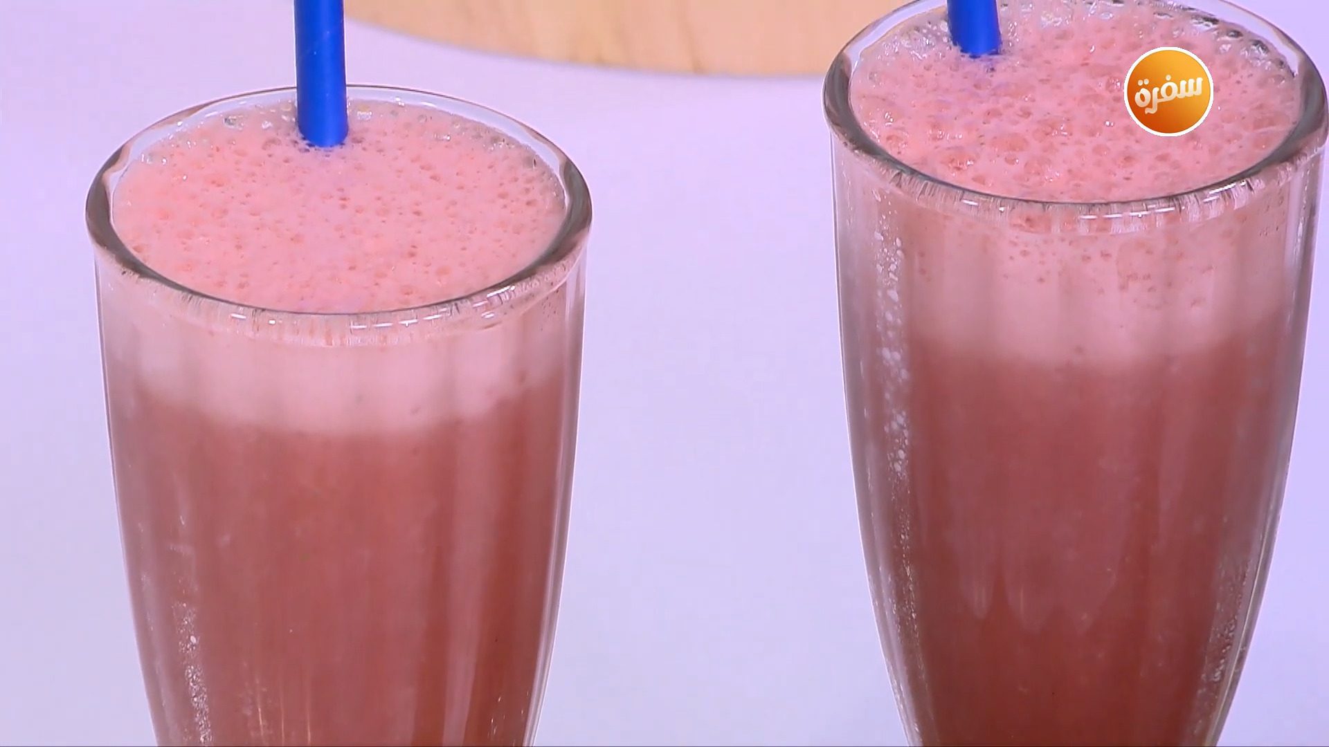 آيس تي بالفراولة والنعناع