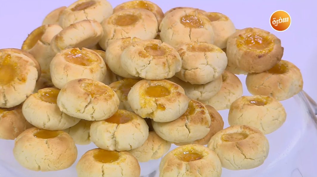 بسكويت نشا بالمربى