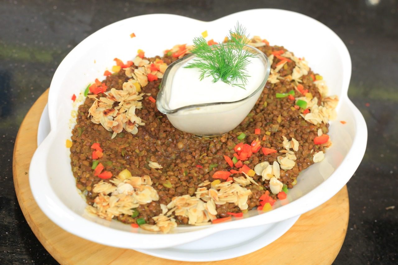 عدس بالكاري