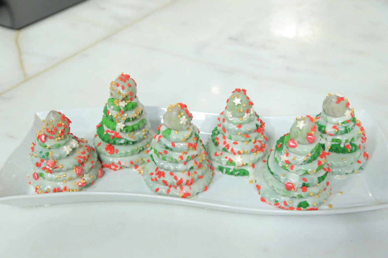 كوكيز جينجير بريد شجرة الكريسماس