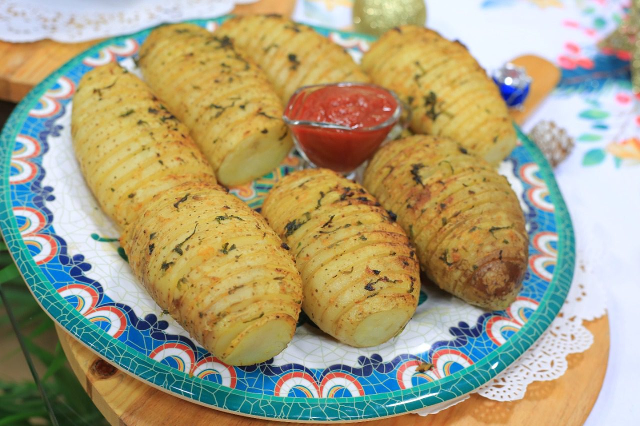 بطاطس بالزبدة والثوم