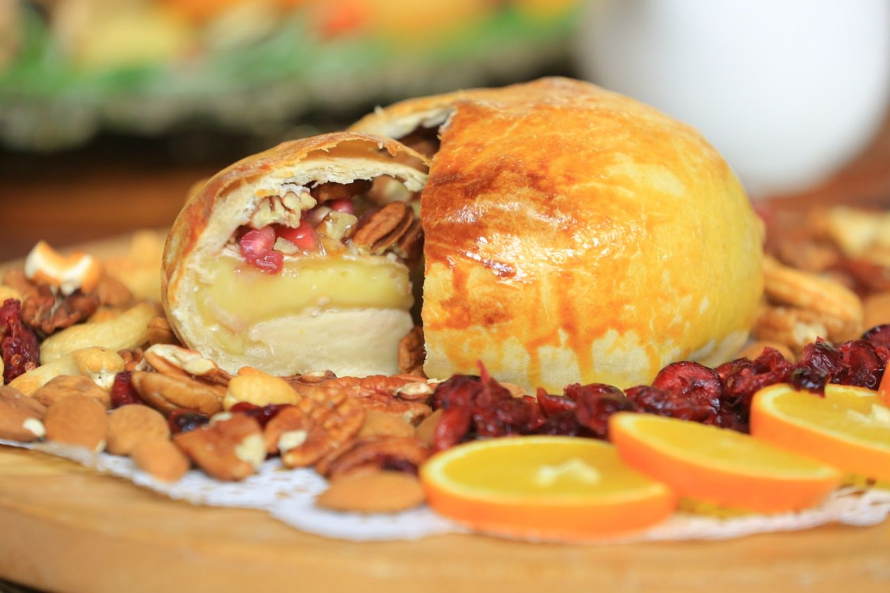 جبنة بري بالمربى والمكسرات