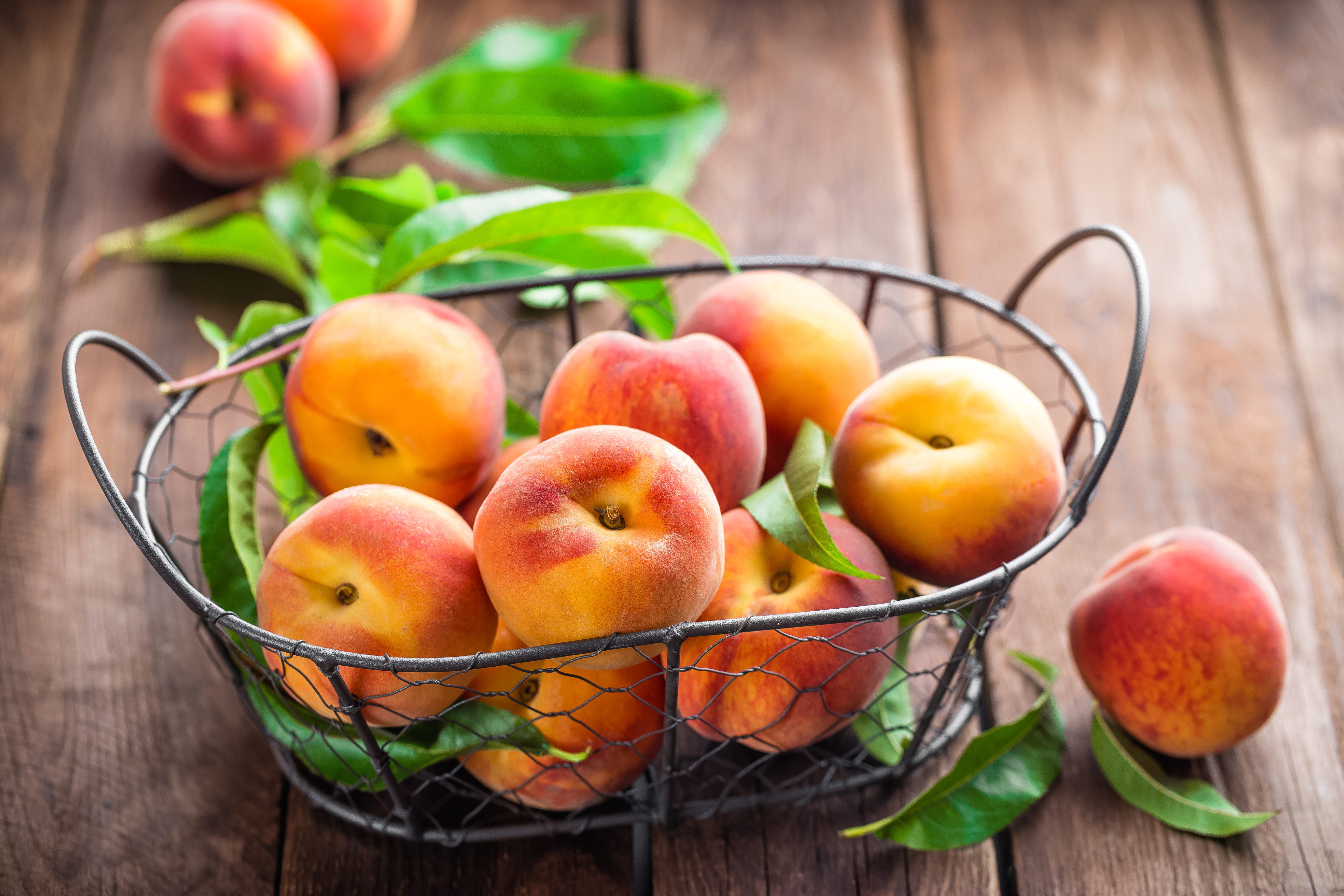 تنظيف الخوخ