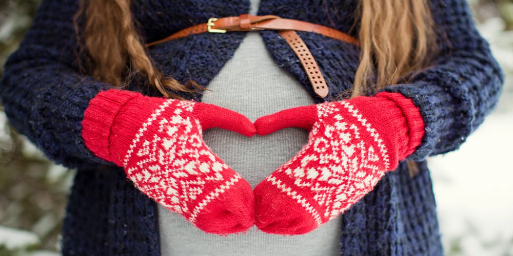 3 خرافات لا تفعليها لو هتولدي في الشتا