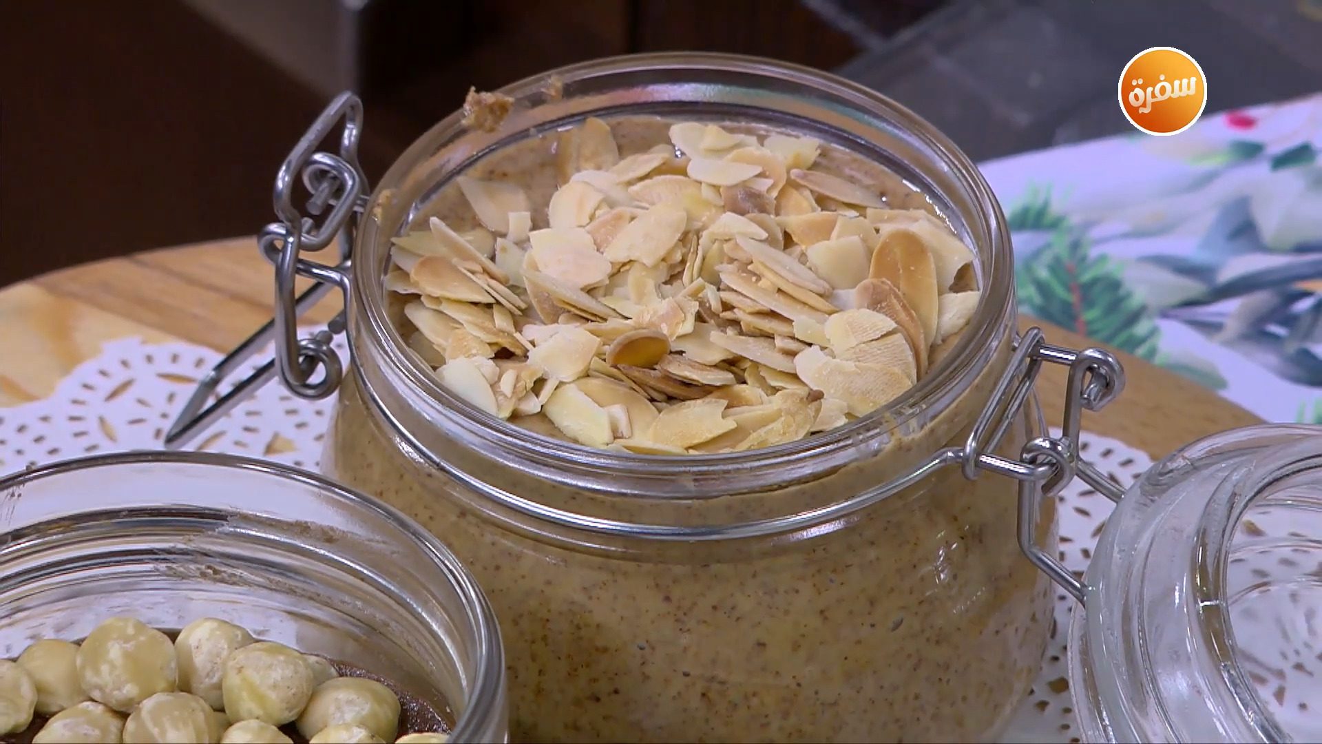 زبدة اللوز بالقرفة