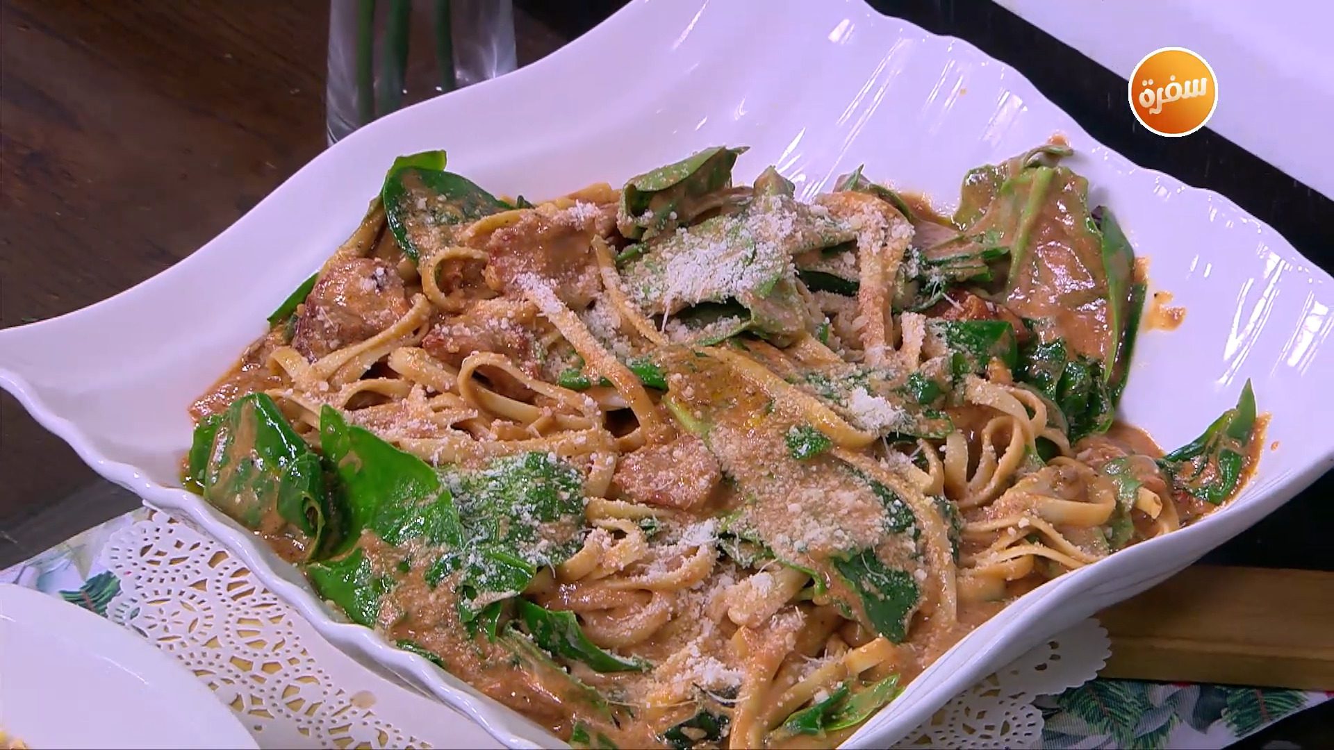 مكرونة كريمي بالطماطم المجففة