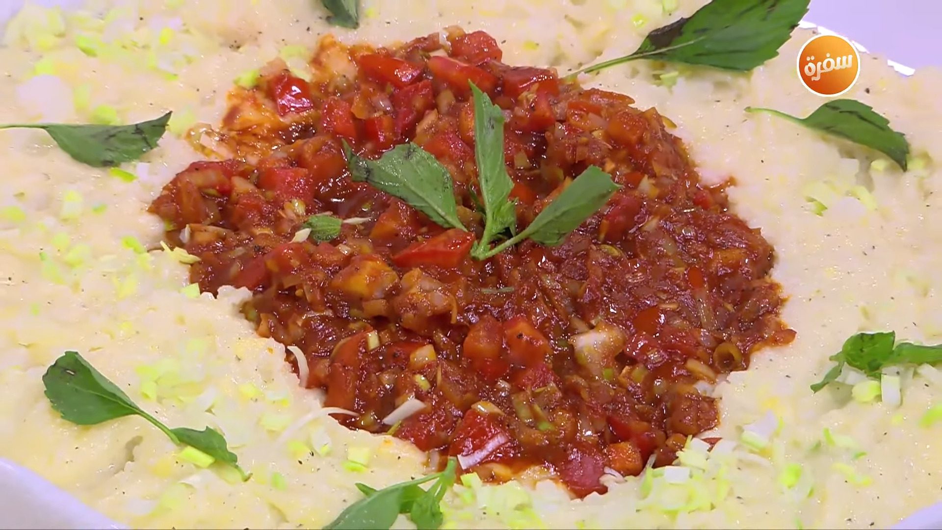 بطاطس بيوريه بالطماطم