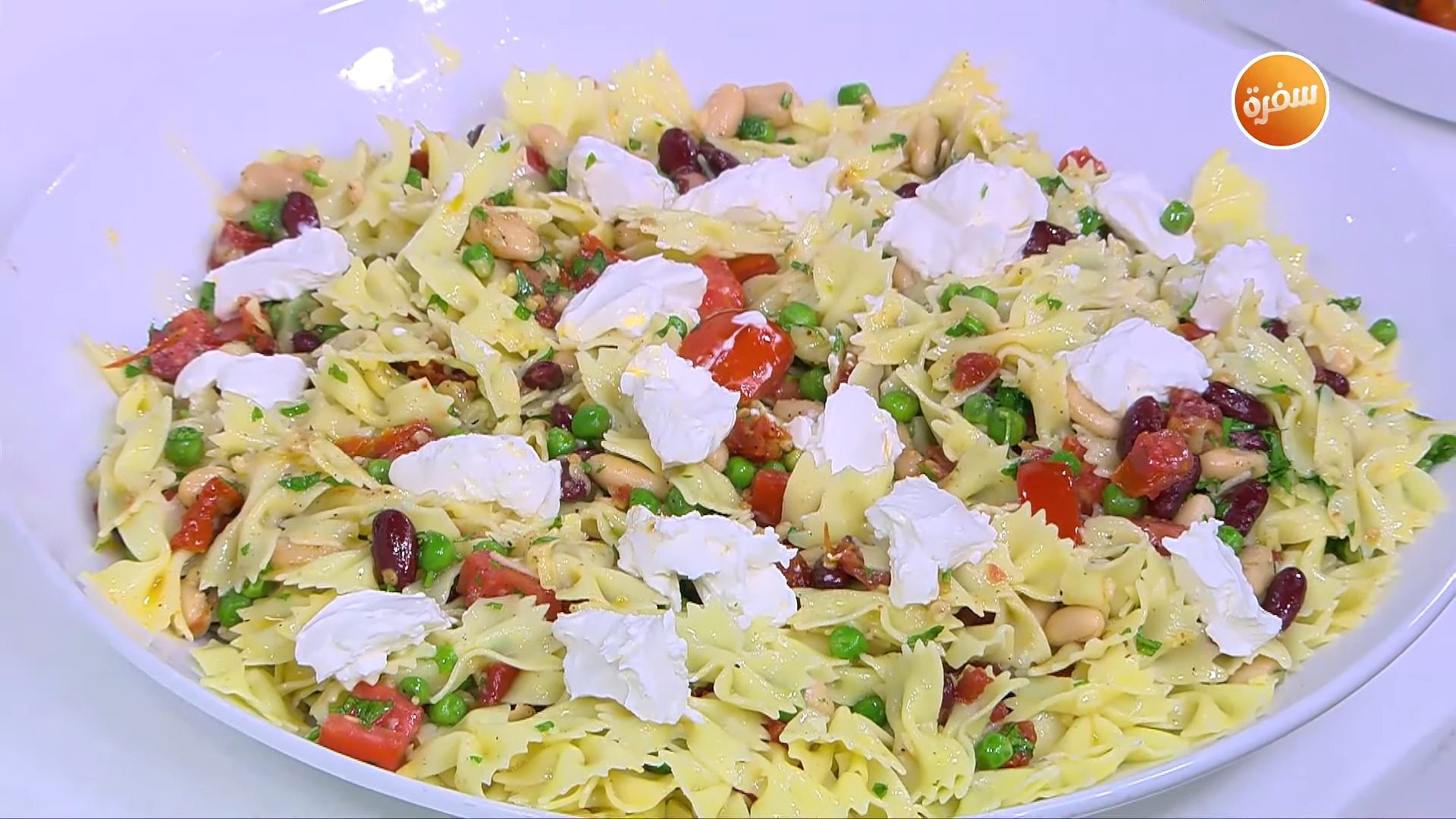 مكرونة بالجبنة الفيتا