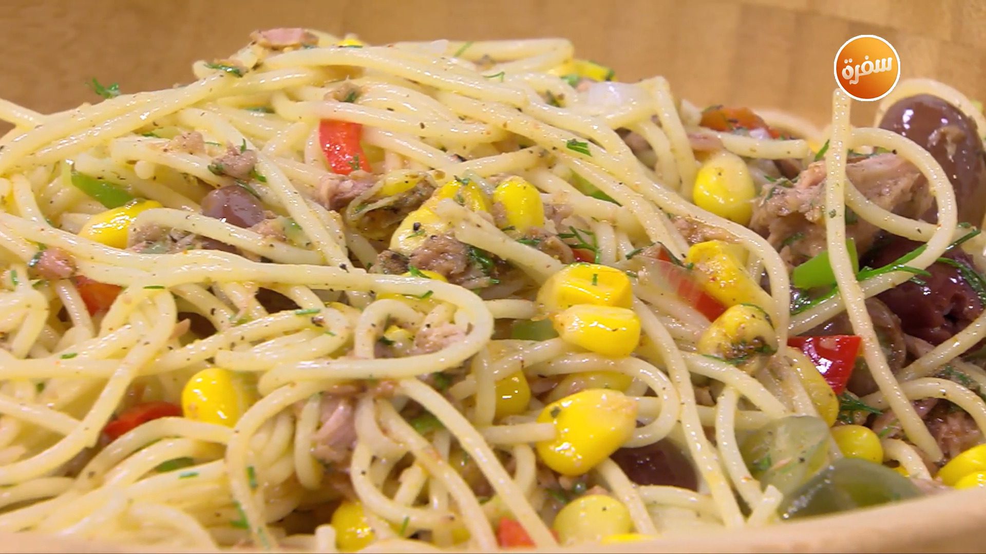 مكرونة بالتونة