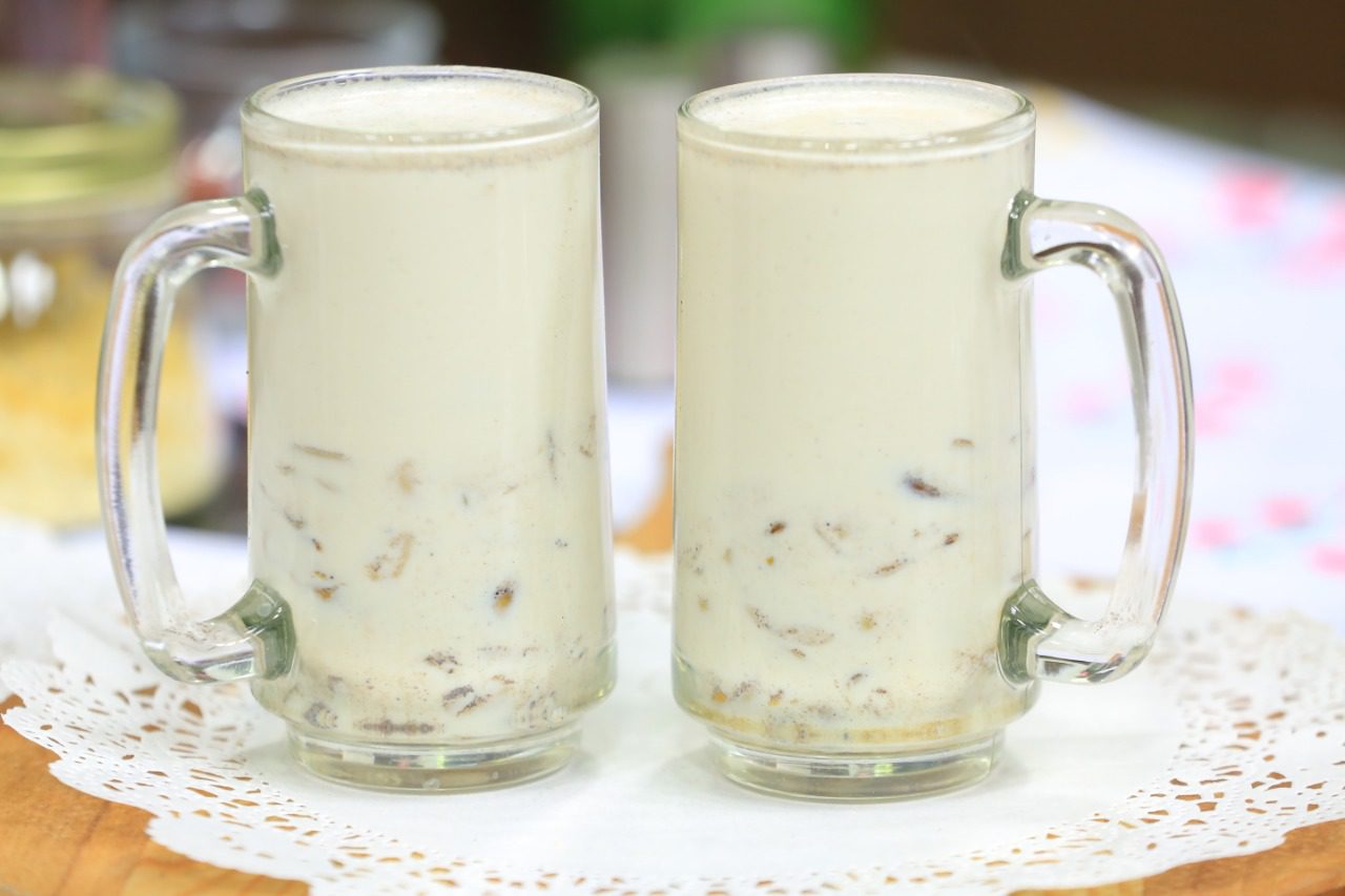 لبن بالسوداني والفانيليا