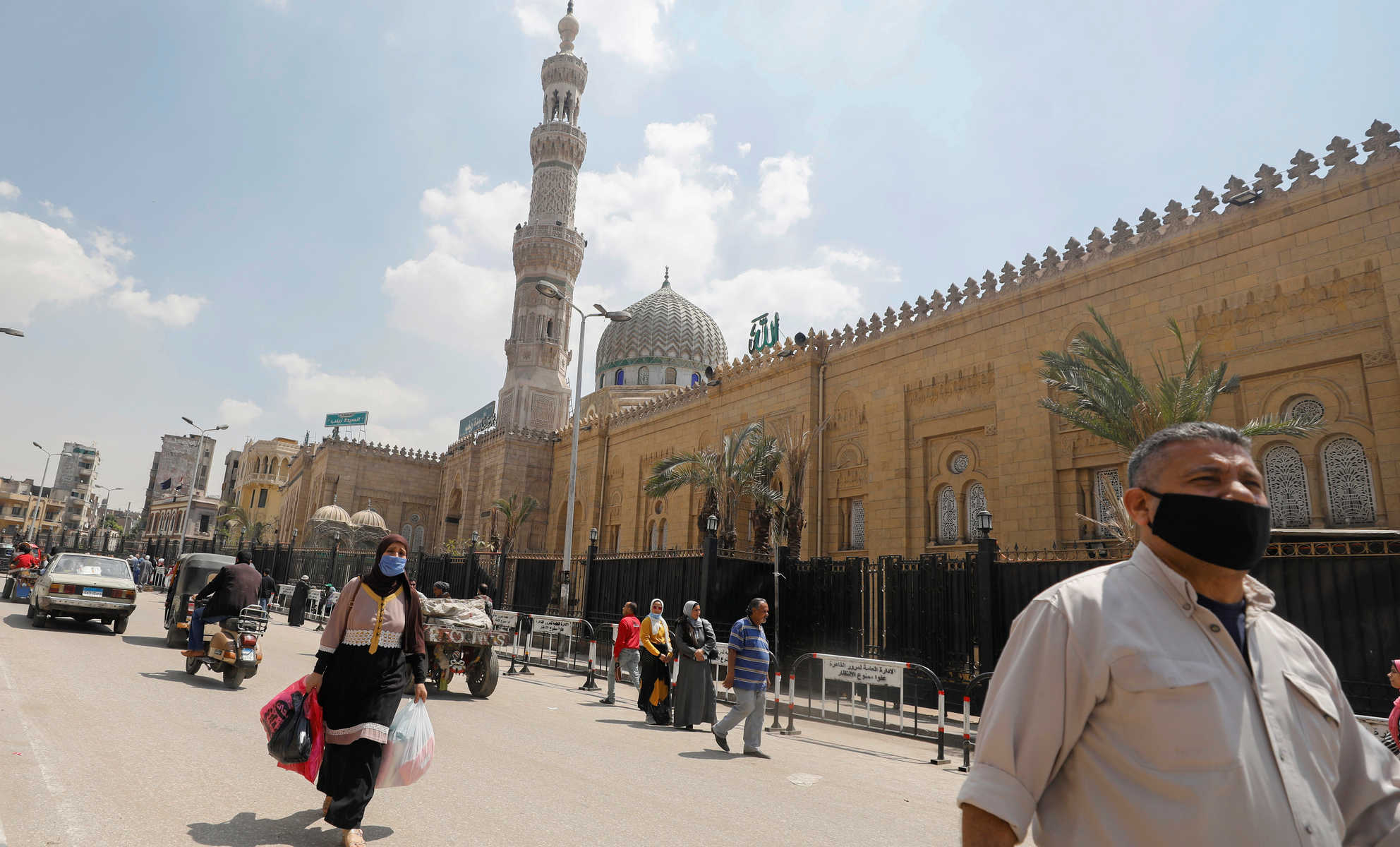 دار الافتاء تحدد موقف مرضى كورونا من صيام رمضان