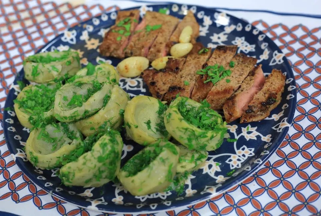سلطة الخرشوف بالحامض