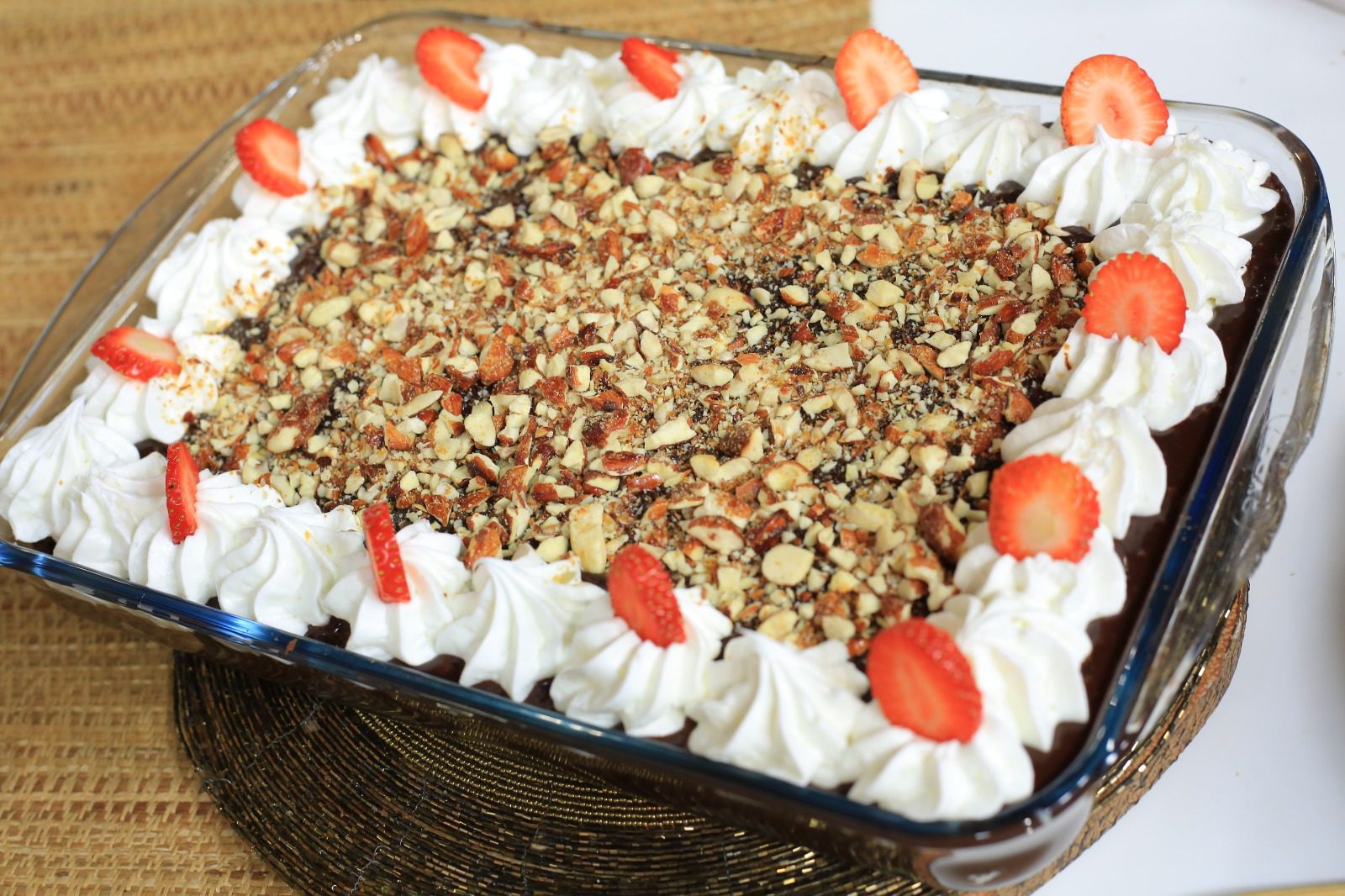 كيكة الشوكولاتة الباردة بالقهوة