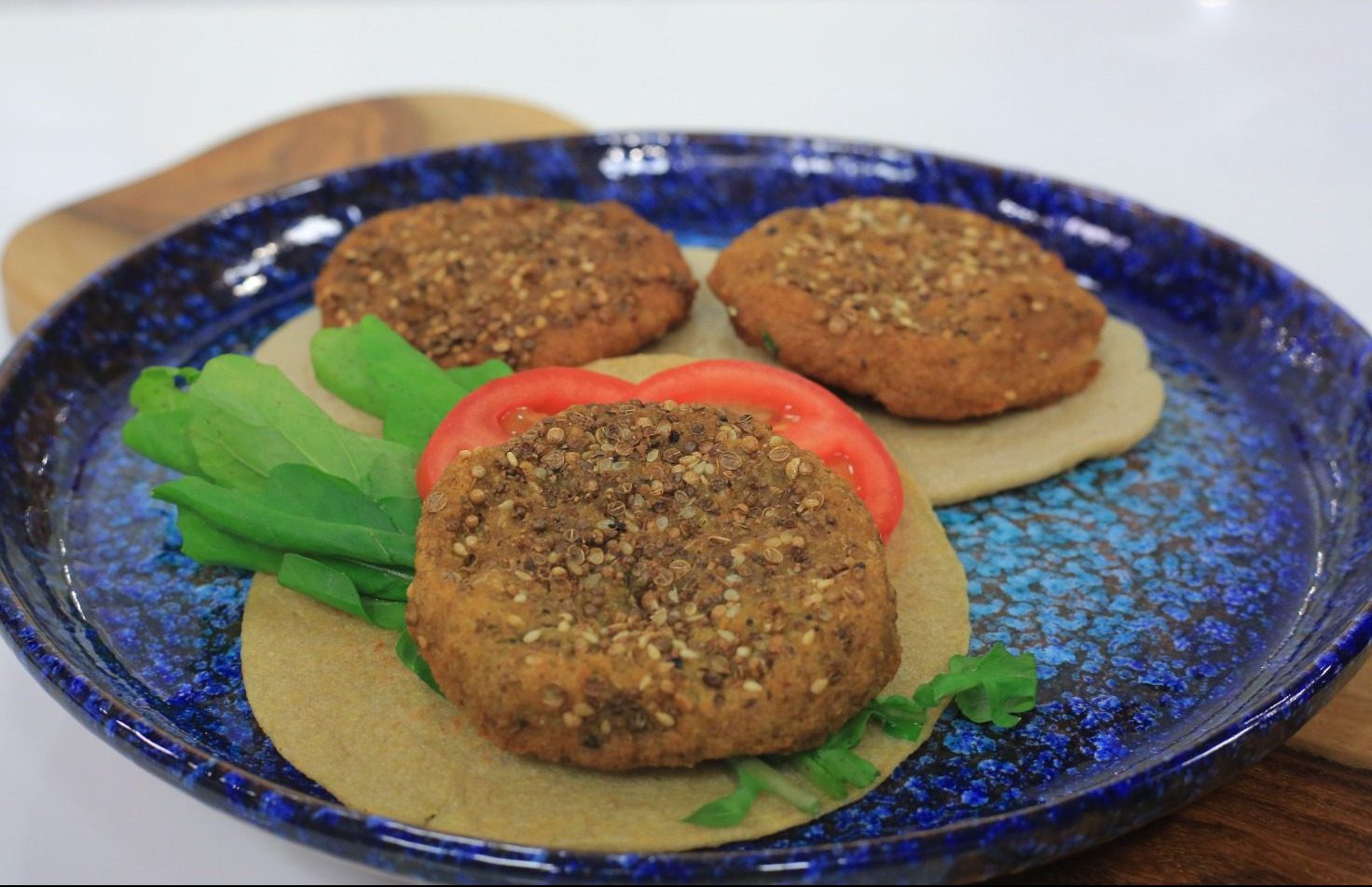 خبز الكينوا على الطاسة