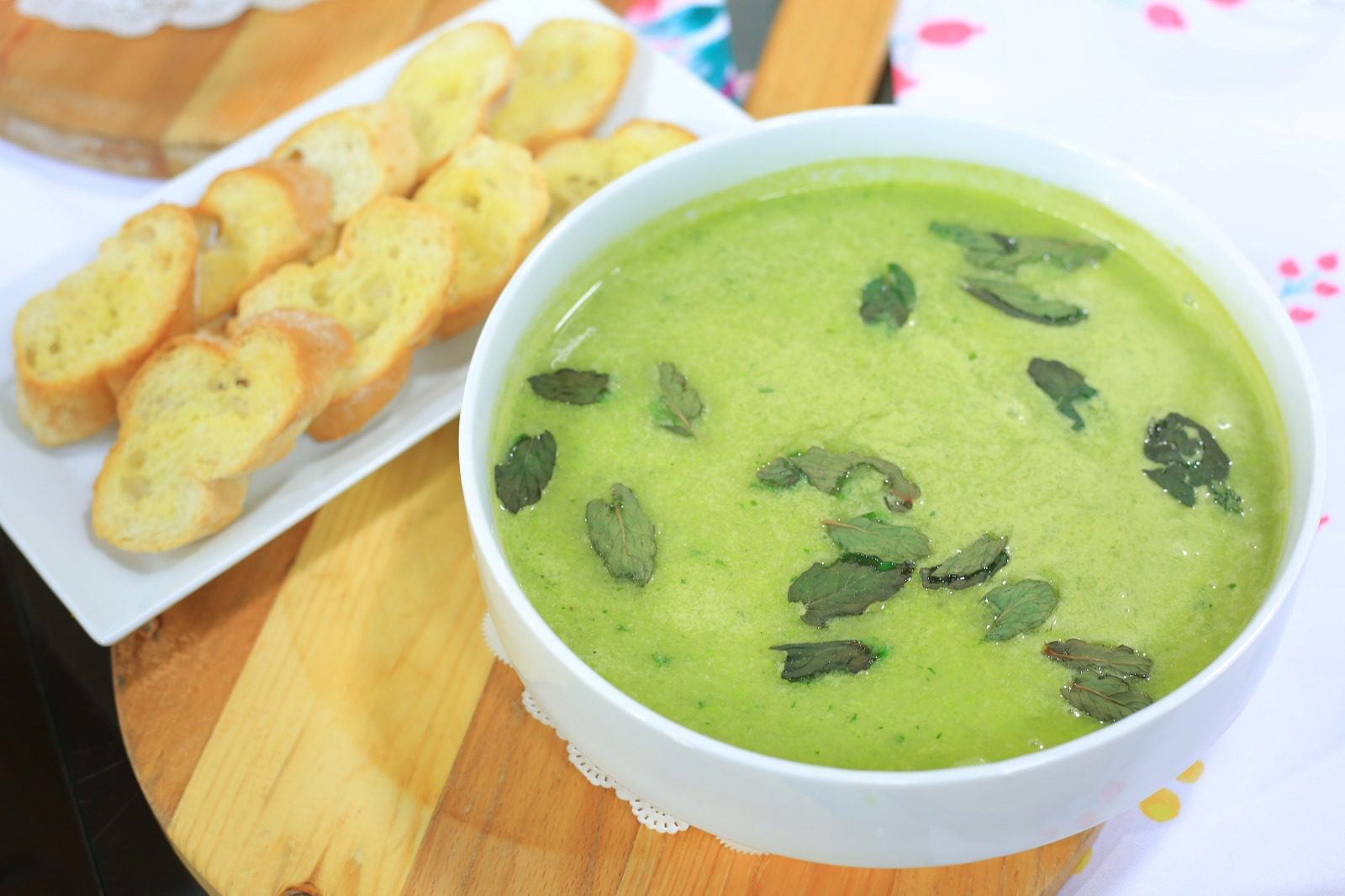 شوربة كوسة بالنعناع