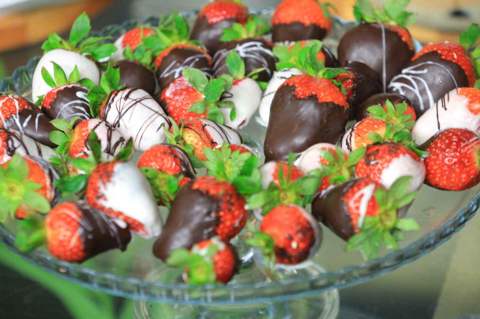 فراولة بالشوكولاتة