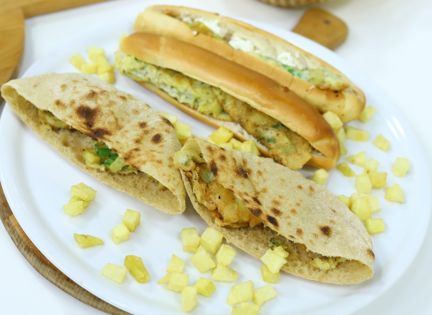 سندوتش بيض أومليت بالبطاطس