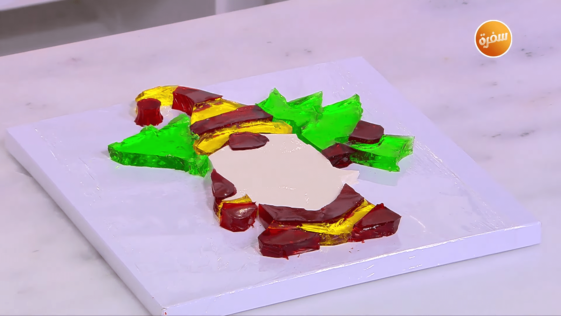 بابا نويل بالزجاج المعشق