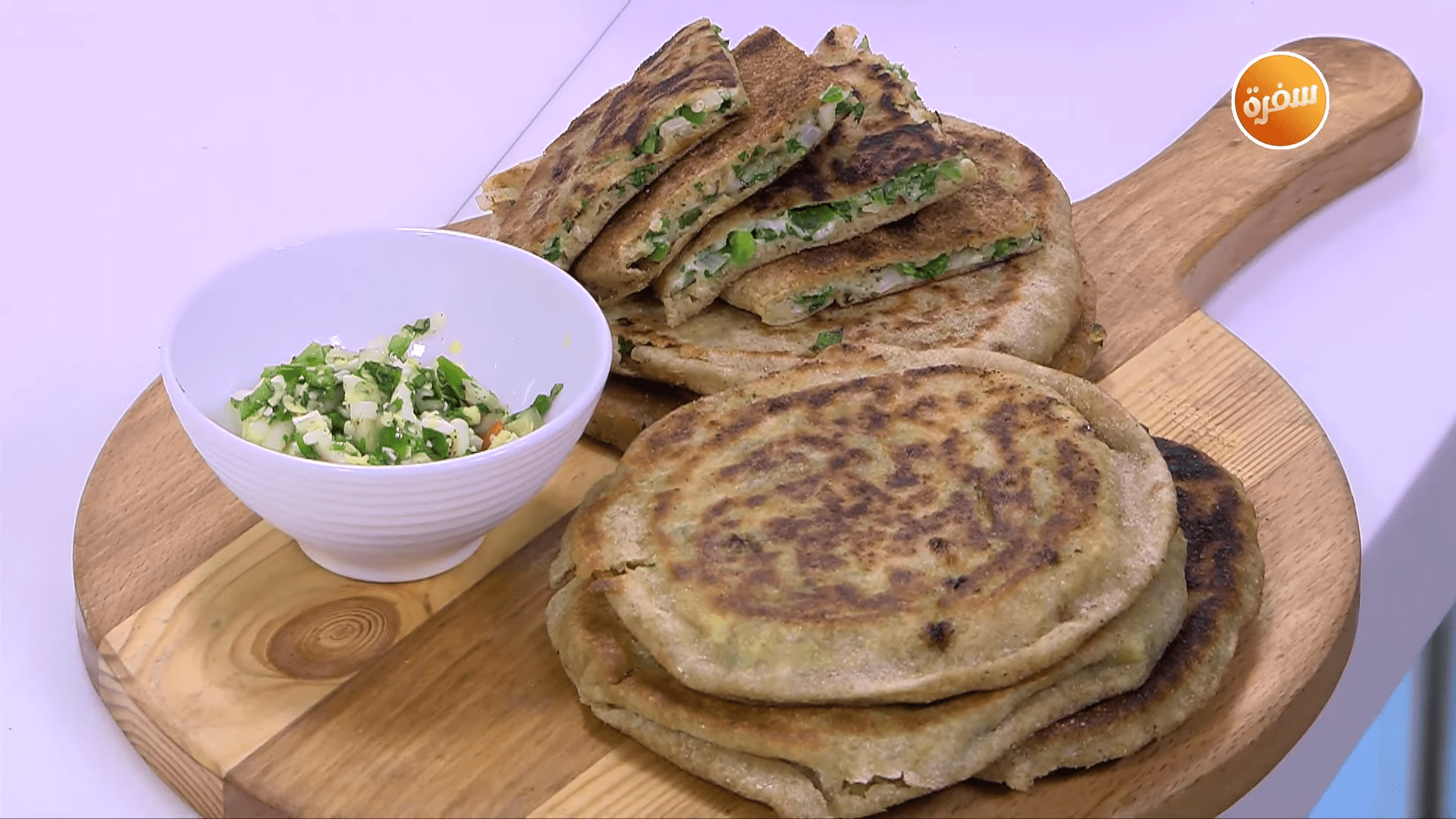 حواوشي خضار بالبيض - قرص بالعجوة - كنافة بالموز - مكرونة بالخضار