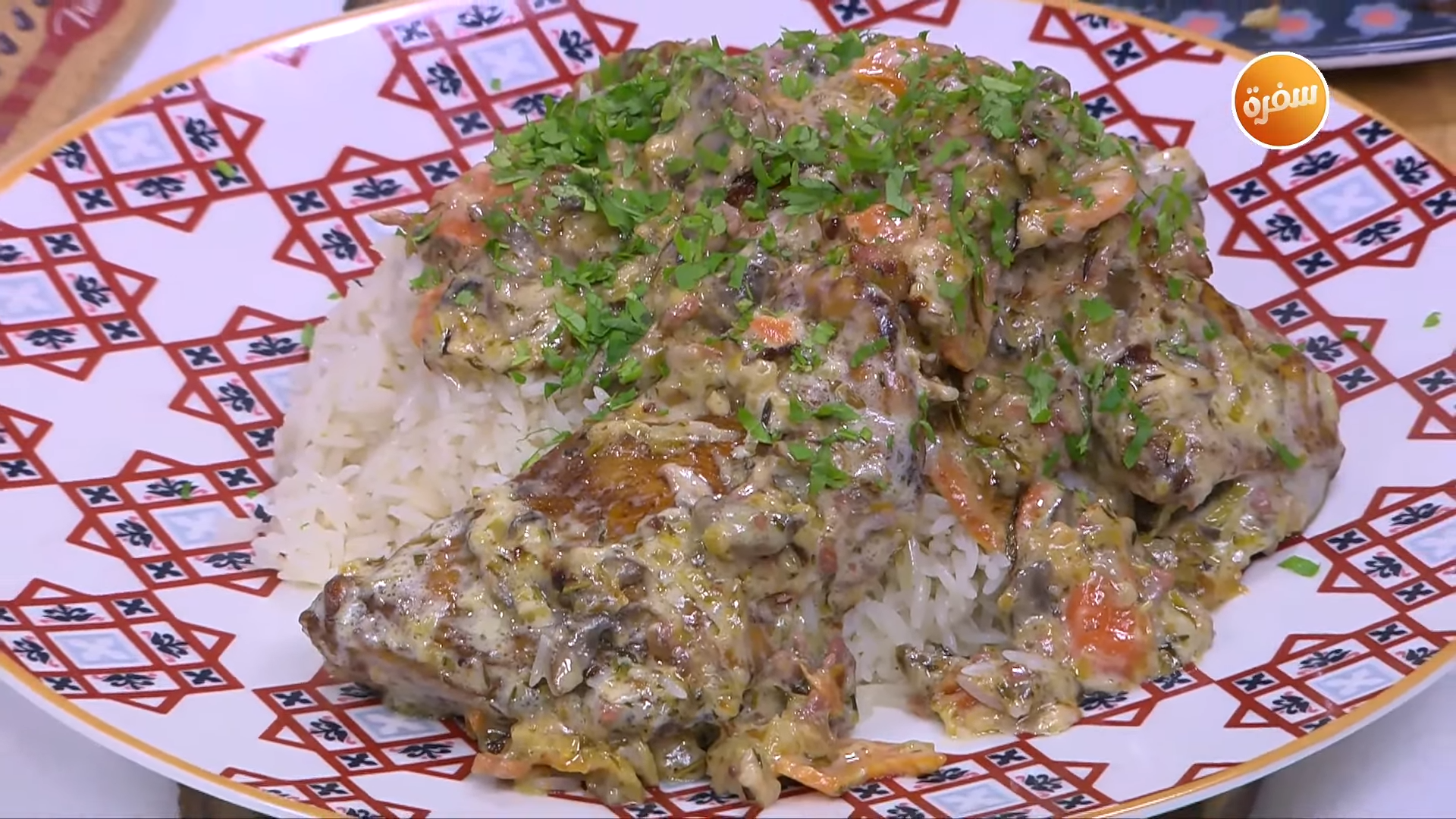 دجاج بالصوص الأبيض والمشروم