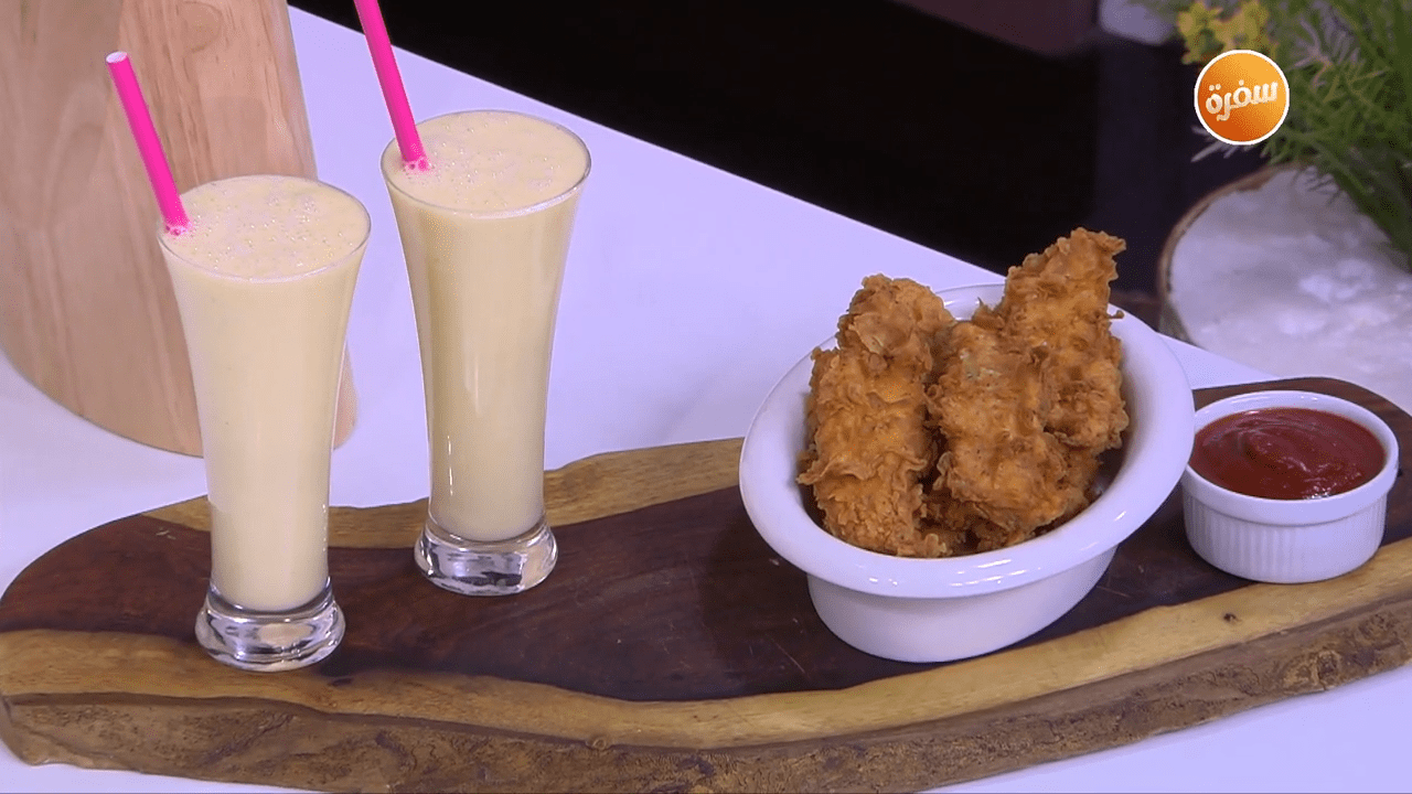 دجاج ستربس - عصير قرع بالموز