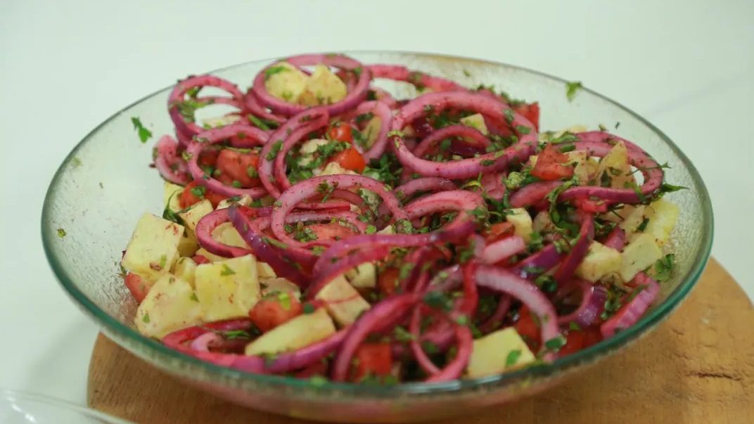 سلطة بطاطس مقلية