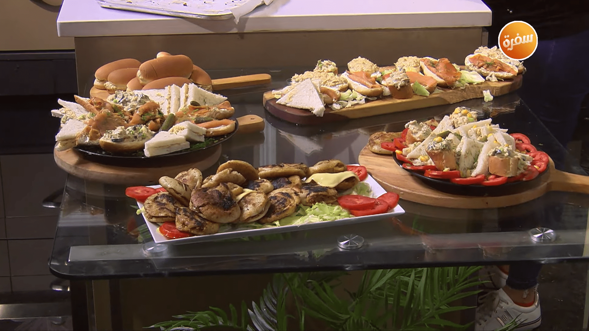 سندوتش التونة بالمايونيز - سندوتش دجاج بالمايونيز - سندوتش ميني حوواوش