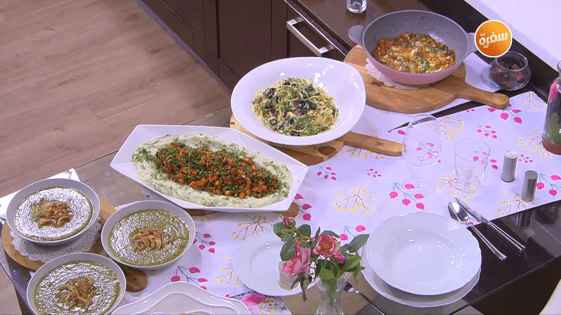 شكشوكة - فطيرة الراعي العدس - مكرونة بالثوم و الزيتون - بصارة