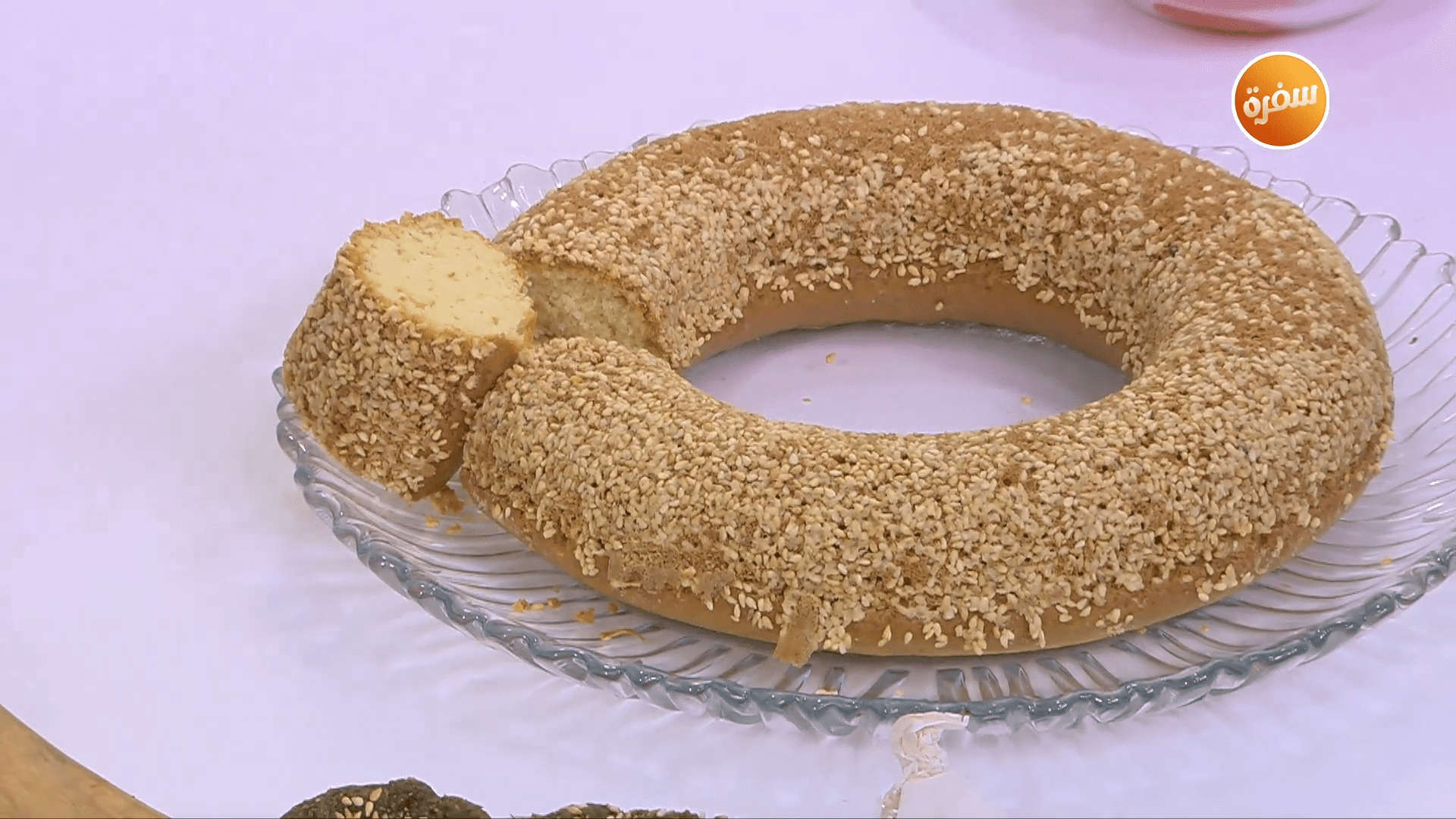 طعمية بالأرز - كيك بالطحينة والسمسم - مكرونة بالثوم - حلقات بطاطس مقلية