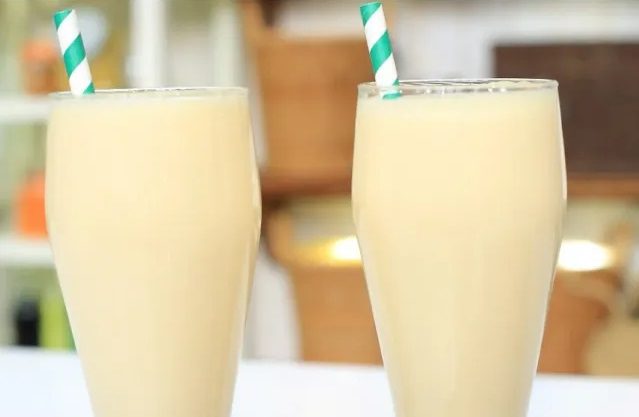 عصير شمام باللبن