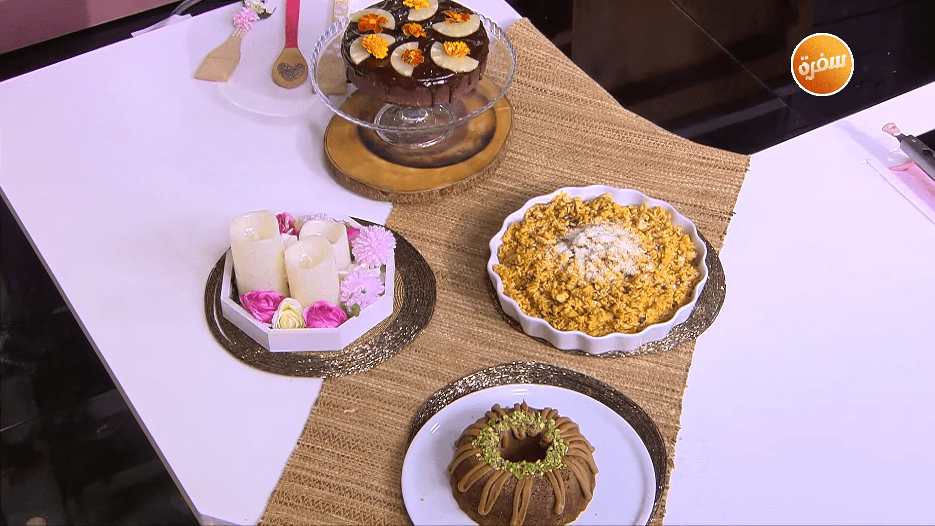 كيكة الشيكولاتة والأناناس - لسان عصفور بالبينك صوص