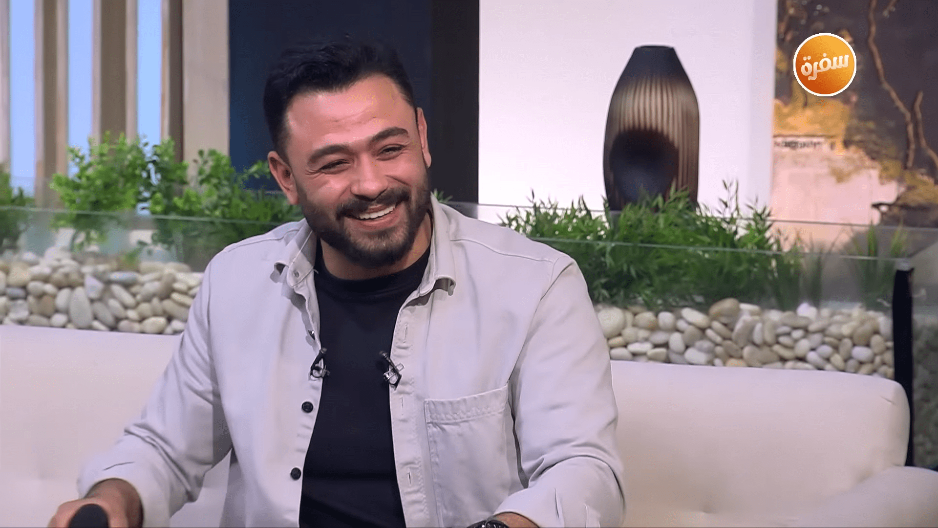 الشاعر فارس قطرية