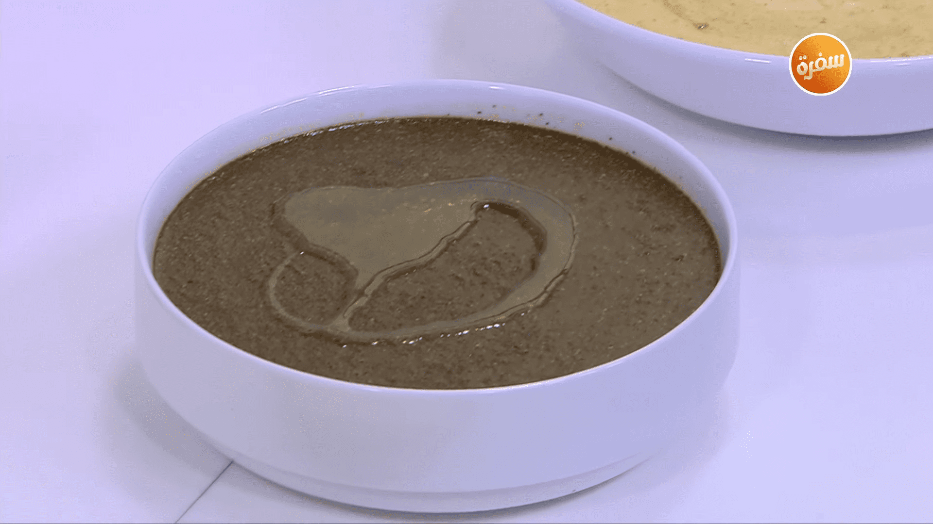 ملوخية بالطماطم - مخبوزات بدقيق الذرة - فول متبل - المخبازة