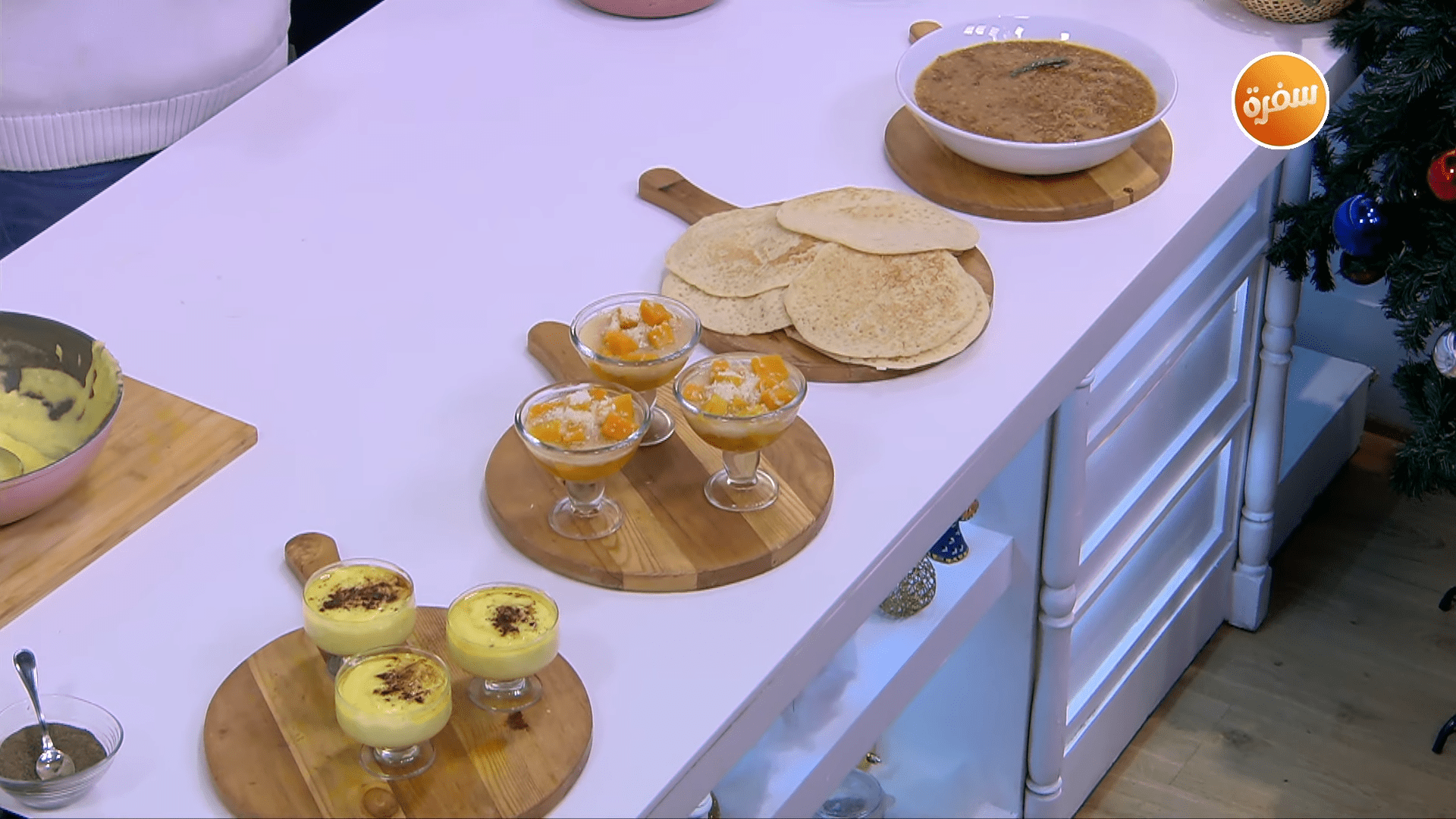 ويكا باللحمة المفرومة - مصبوبة - كومبوت القرع - مديدة الحلبة