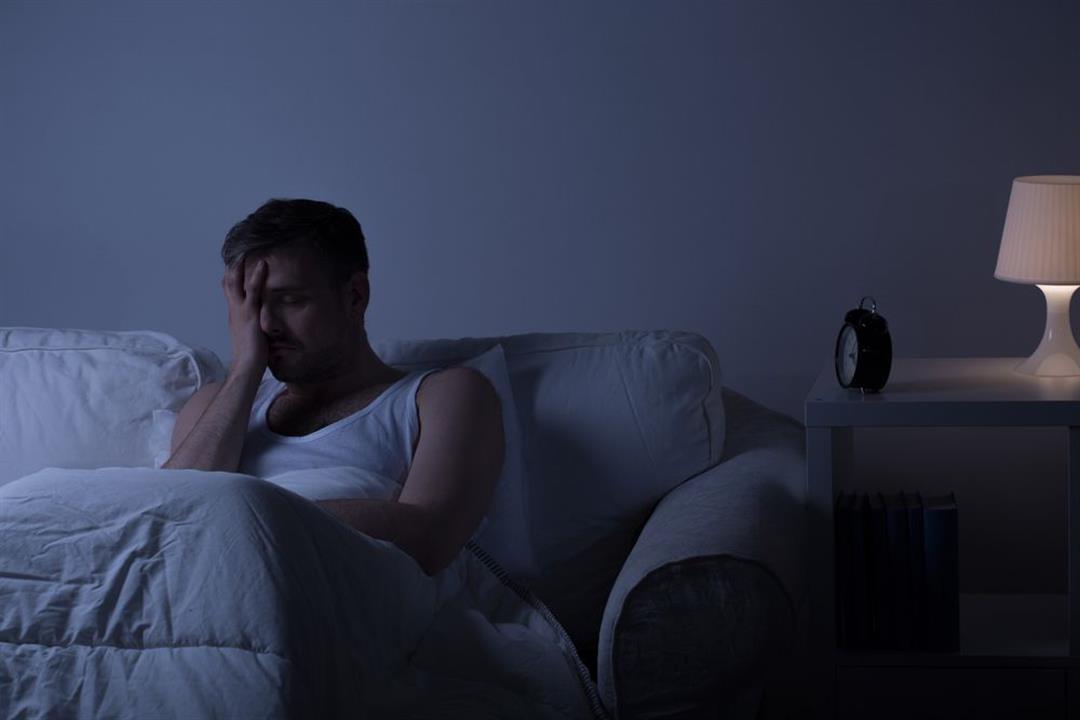 النوم والاستيقاظ في نفس الوقت
