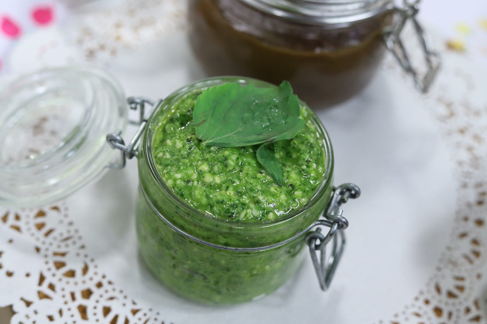 صوص البيستو