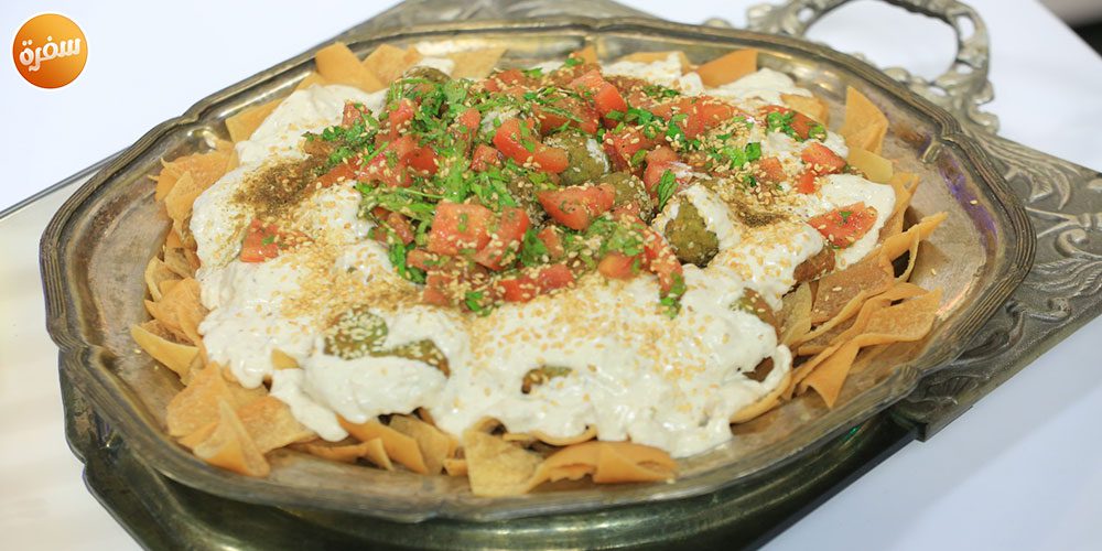 فتة طعمية بصوص الطحينة والكمون
