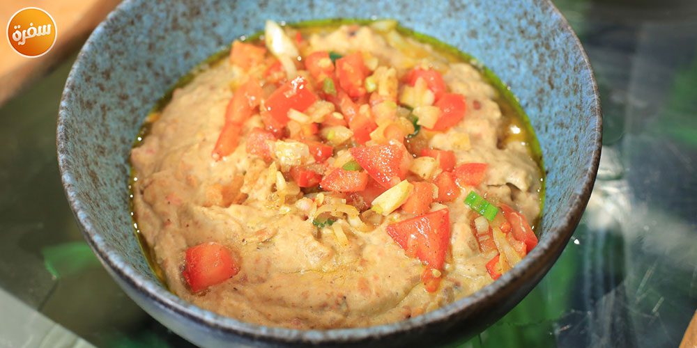 فول بالطحينة