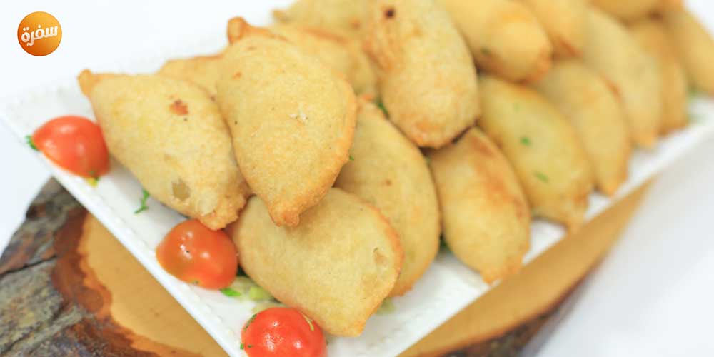 سمبوسك خضار وجبنة