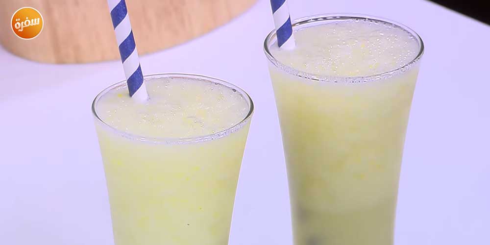 عصير التفاح الأخضر والليمون
