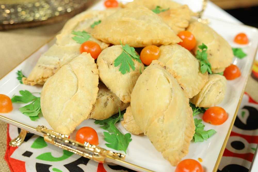 فطائر مورقة بالجبنة