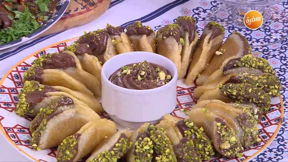 قطايف بكريمة الشوكولاتة