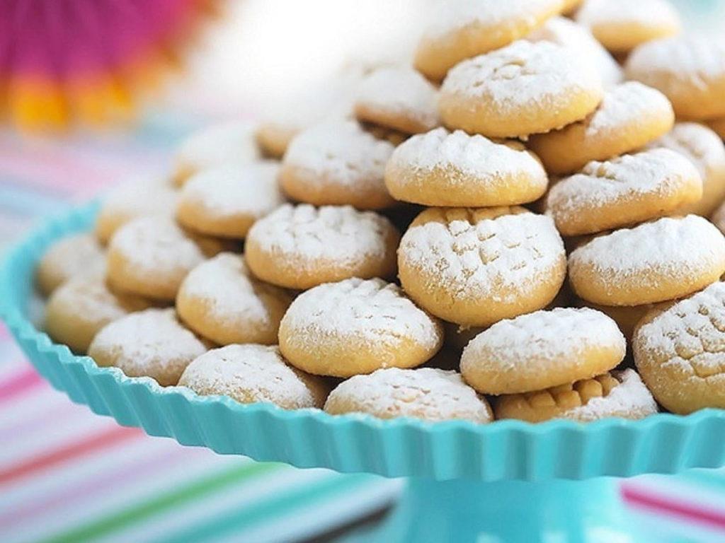 كحك العيد.. منيو أول يوم العيد