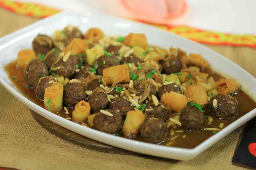 كرات اللحم بدبس الرمان