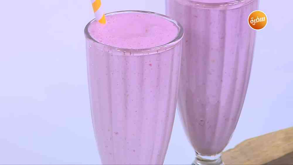 ميلك شيك التوت