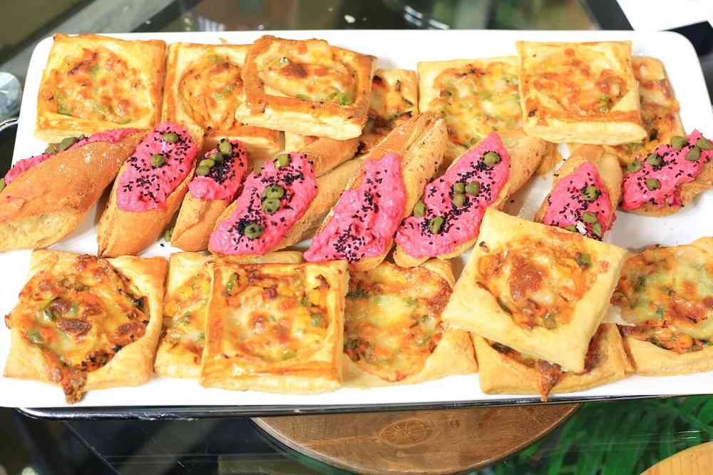 باف بيستري بالتونة