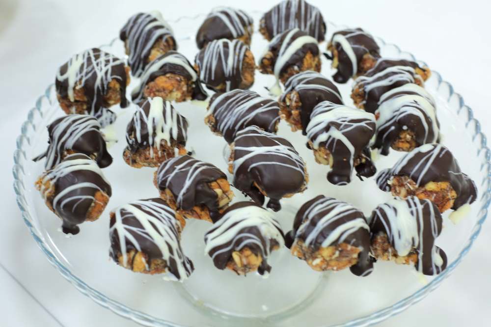 بسكوت بالشوكولاتة