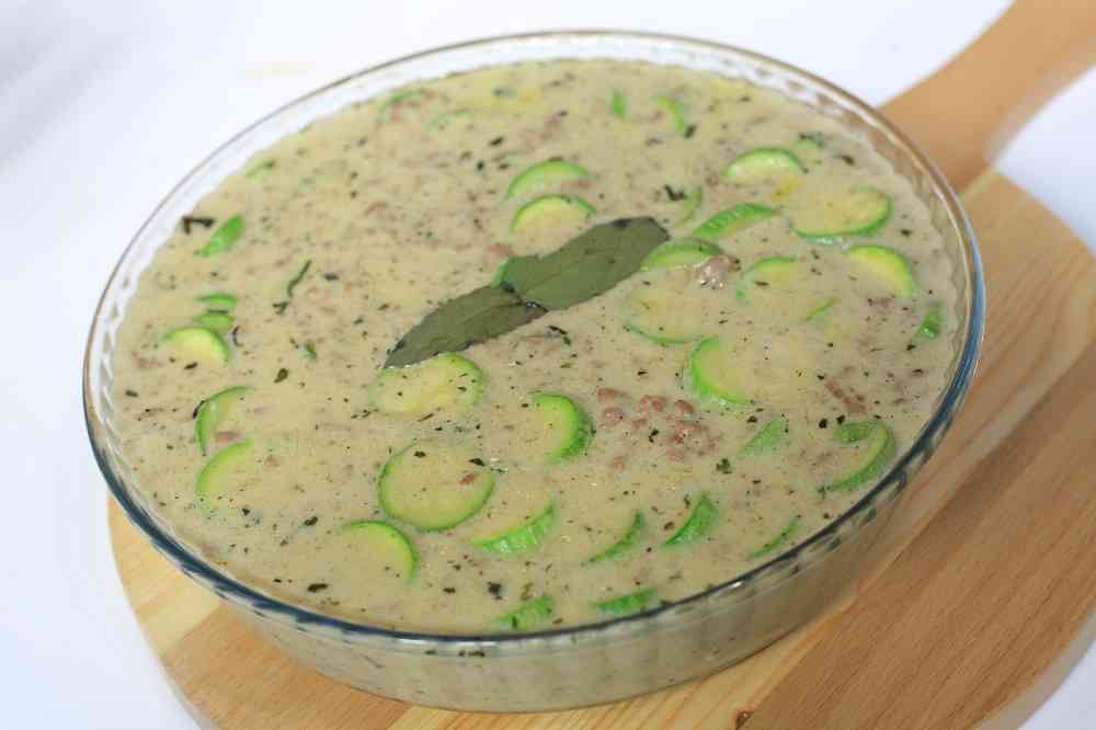 طاجن كوسة باللحمة المفرومة